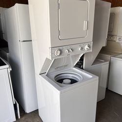 24” Wide Stack Washer Dryer White 