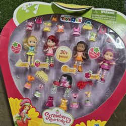 Strawberry Shortcake Set of 4 Mini Dolls Giftset