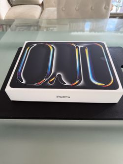 iPad Pro 13” M5 256GB Wi-Fi — Sealed