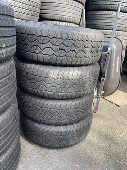 275/65R18 Goodyear set of used tires in great condition 300$ for 4 tire plus tax. Installation available but not included. Wheel alignment available.