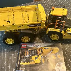 Retired LEGO Volvo Technic Articulated Hauler -42114