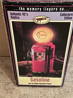 Vintage Gasoline pump Am/FM stereo