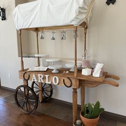 Dessert cart
