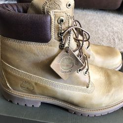Men’s Timberland Boots Size 7.5