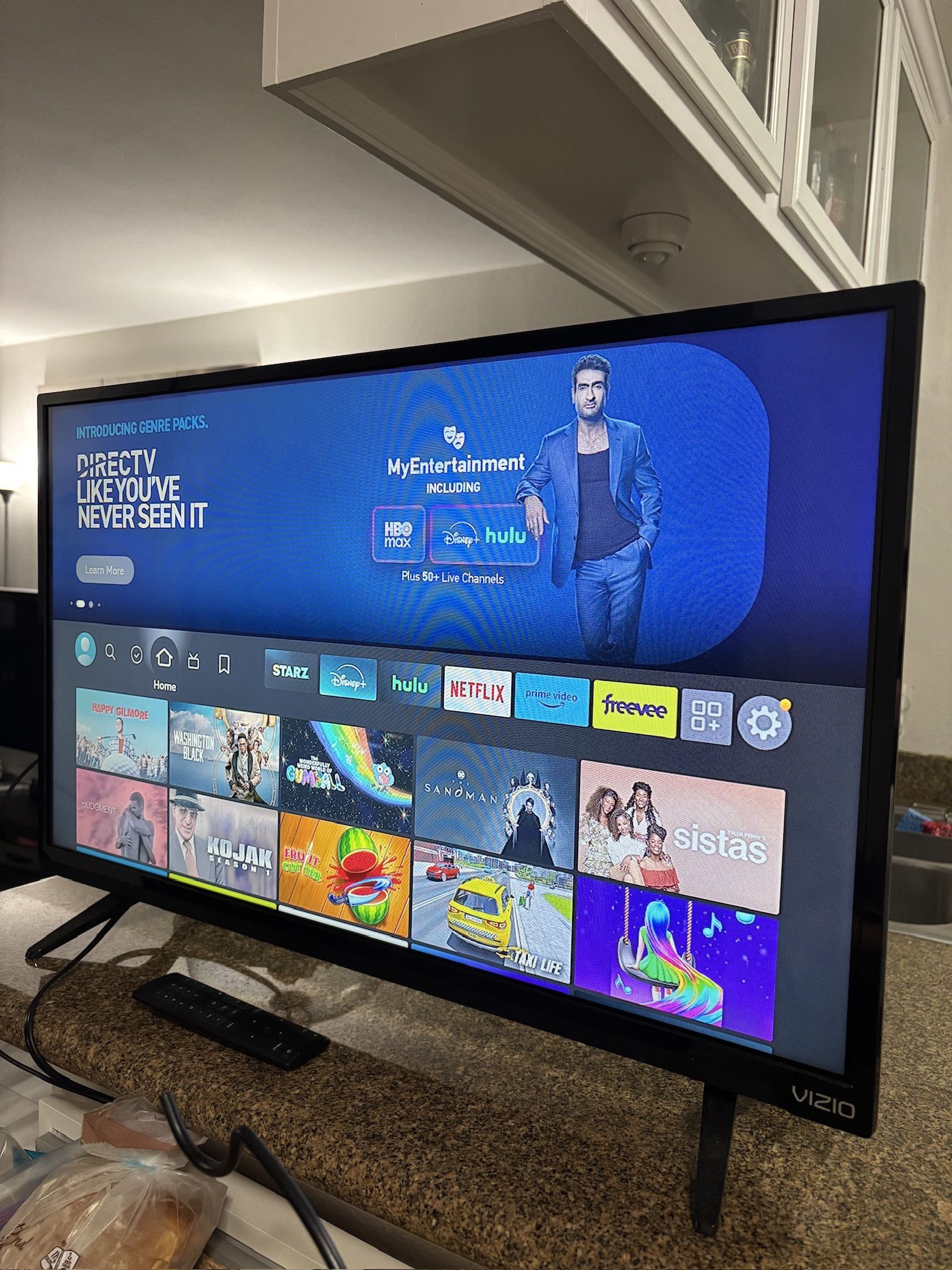 Vizio 32" TV (Not A Smart TV!)