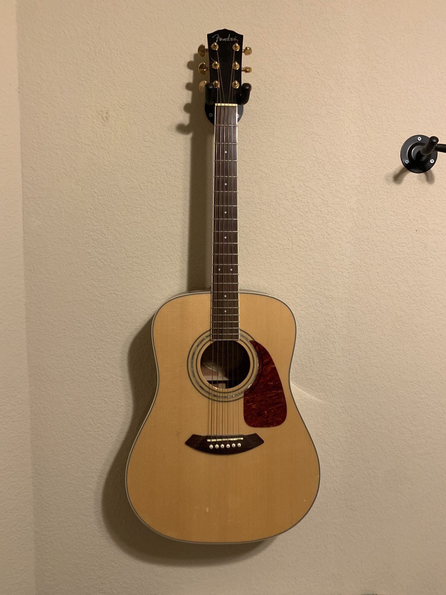 Fender DG-100 NAT Acoustic Guitar
