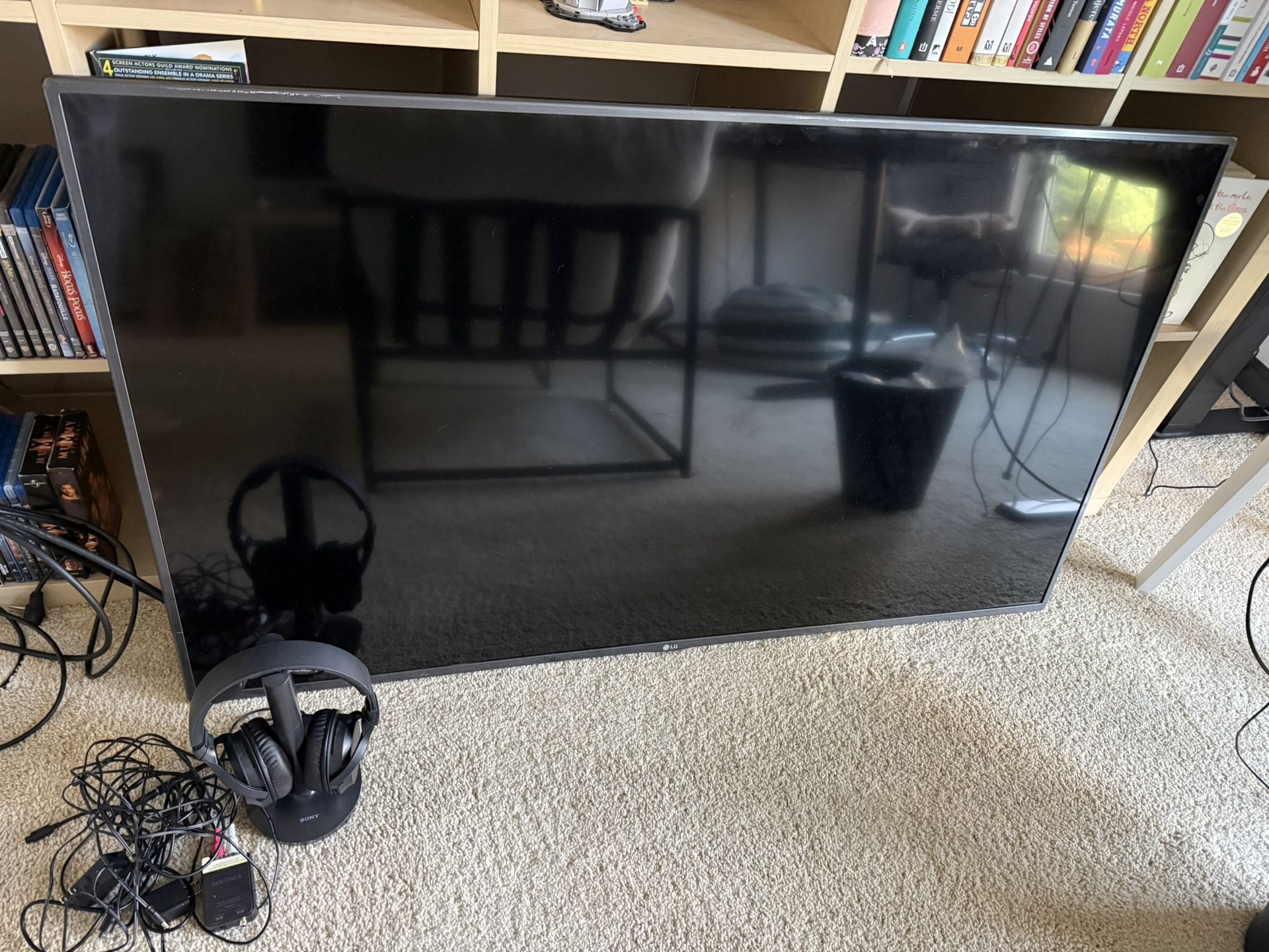 LG 55β TV + Sony Wireless Headphones Bundle β Great Deal