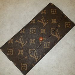 Wallet  Comes With Box