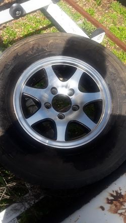 Set of 2 trailer tires