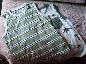 Carters Boys Top size 4t