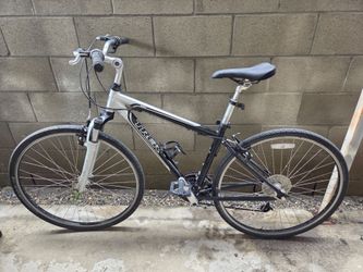 Trek 7100 Commuter Bike