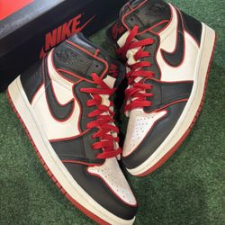 JORDAN 1 HIGH BLOODLINE SIZE 8