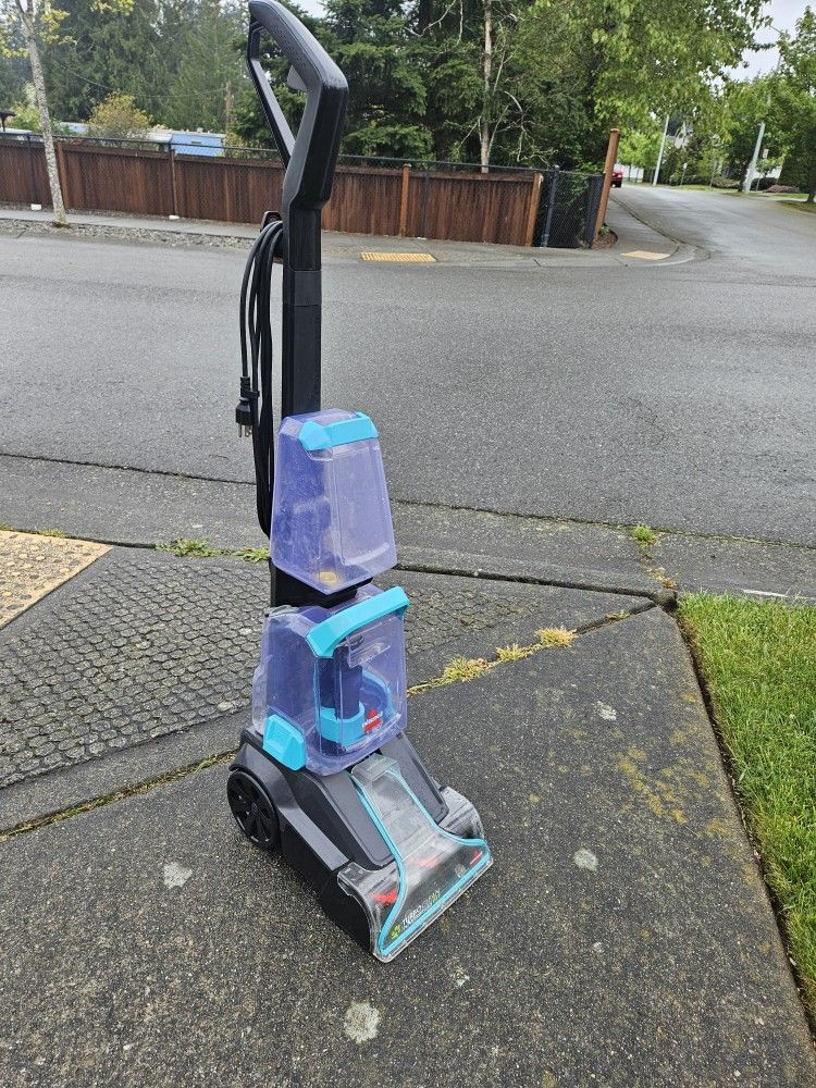 Washing Vacuum Cleaner Bissell Turboclean, PowerBrush Pet, Very Good Condition