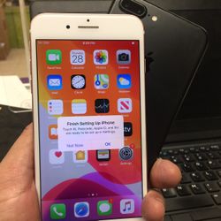 iPhone 7 plus 32gb unlocked