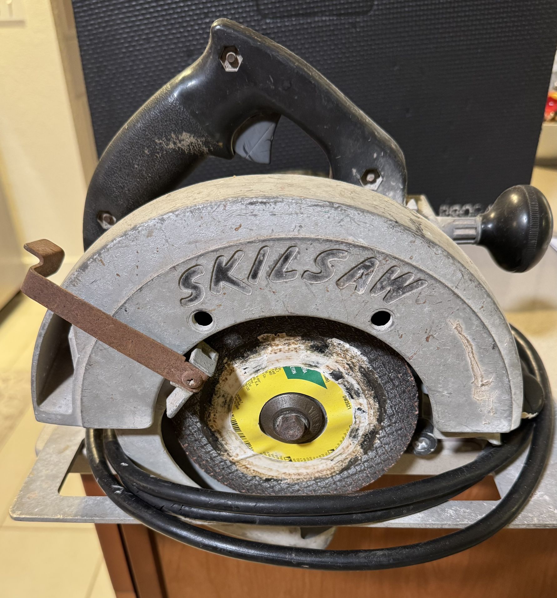 Skilsaw Circular Saw 7-1/4”