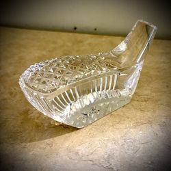 Beautiful cut crystal golf club paperweight