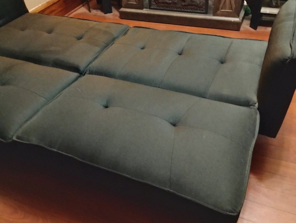 Black FUTON