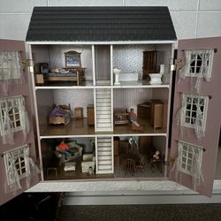 Doll House