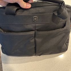 Victorinox Tote