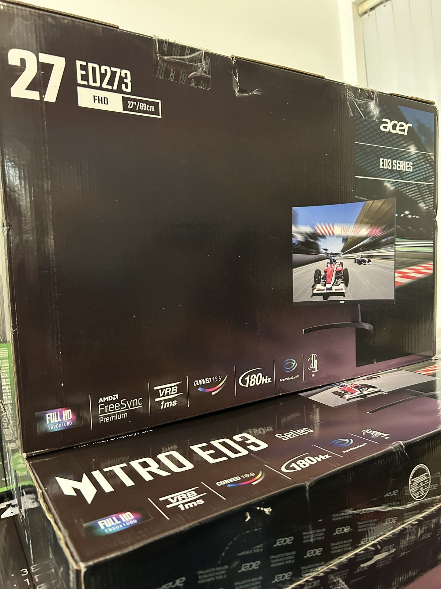 Acer Nitro 27" Curved FHD 180 Hz LED Gaming Monitor
