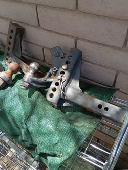 Trailer hitches different sizes