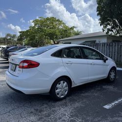 2013 Ford Fiesta for Sale
