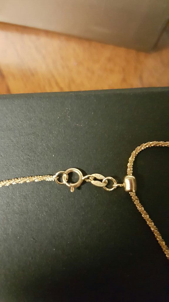 14k Italy adjustable necklace up to 30"