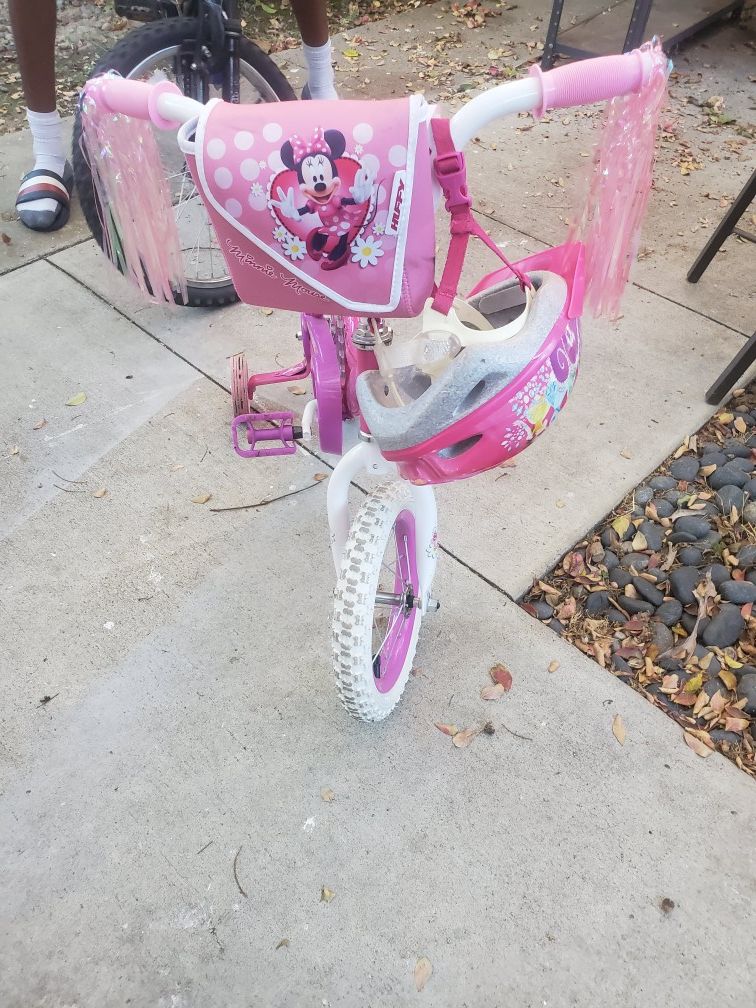 Minnie mouse toddler bike