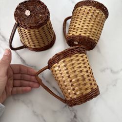 vintage handwoven mug/basket