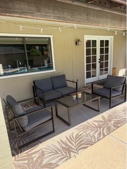 Patio furniture set