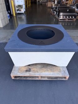 LUME Surround 2 Modern Smoke-less Fire Pit Table by Firegear