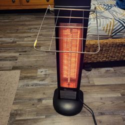 calenton DR HEATER  trabaja muy vien   con control  solo seme corto del enchufe  como semira en lafoto  