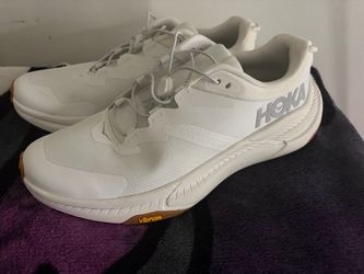 Women’s Hoka shoes size 8 1/2