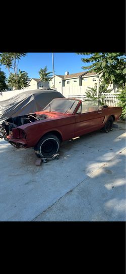 1964 Mustang convertible Factory v8 /ac car