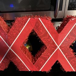 Dos Xx Piñata