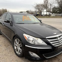 2012 Hyundai Genesis 4.6L For Parts 