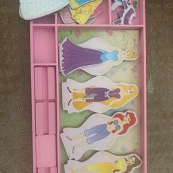 Princess Magnetic Dress Up