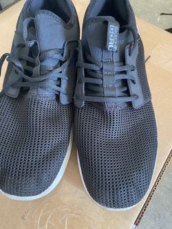 Sketchers shoes