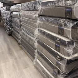 TWIN PILLOW TOP MATTRESS $139