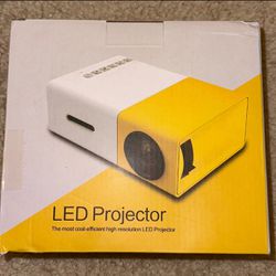 Projector-Yellow