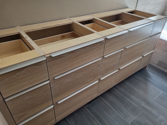 Double-Sink Bathroom Vanity