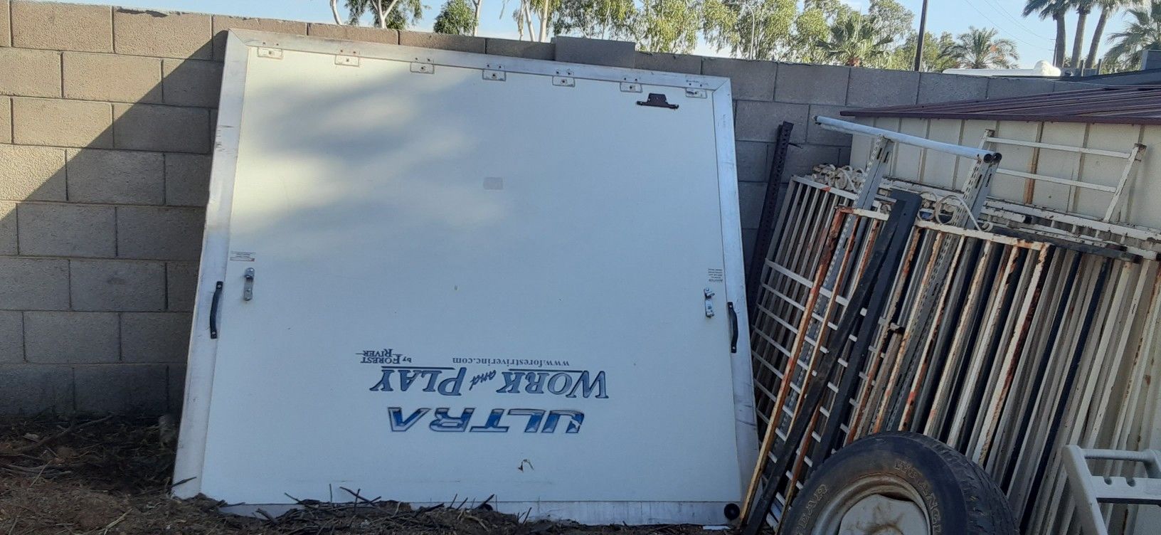 $80 This Has To GoToy Hauler .Ramp oor Forest River Inc. 87.25 Inches H X 94.25 Inches W