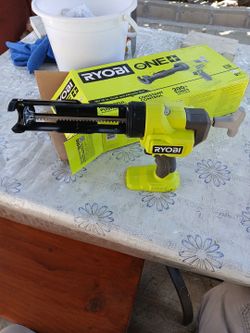 Ryobi caulking and adhesive gun