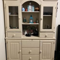 Bedroom Hutch 