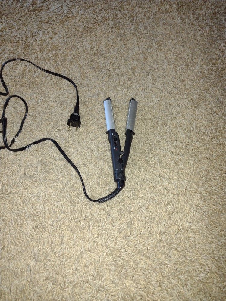 Mini Hair Straightener