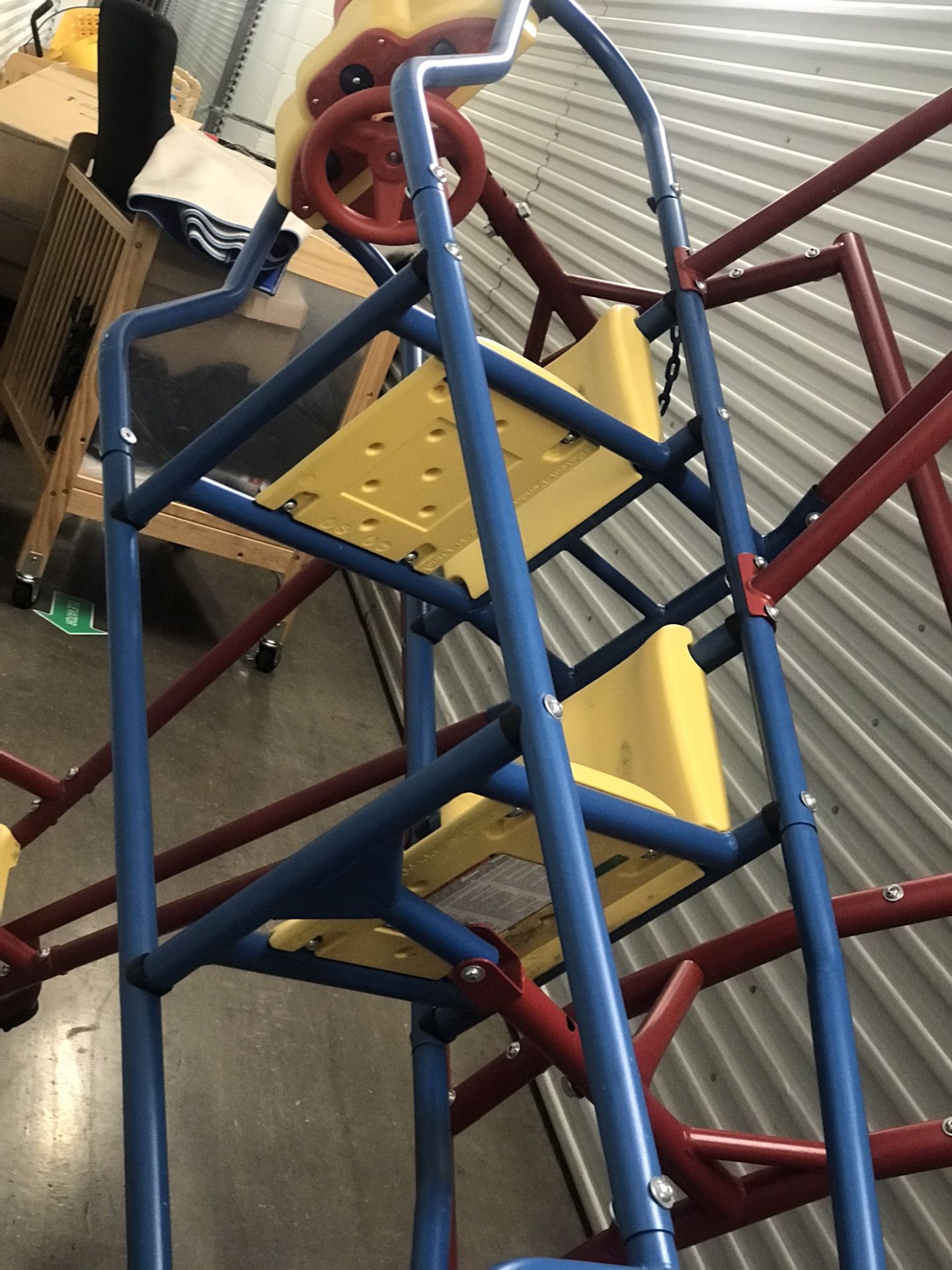 Lifetime 7 Seat Teeter Totter