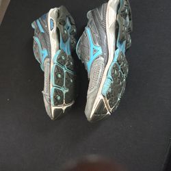 Mizuno shoes