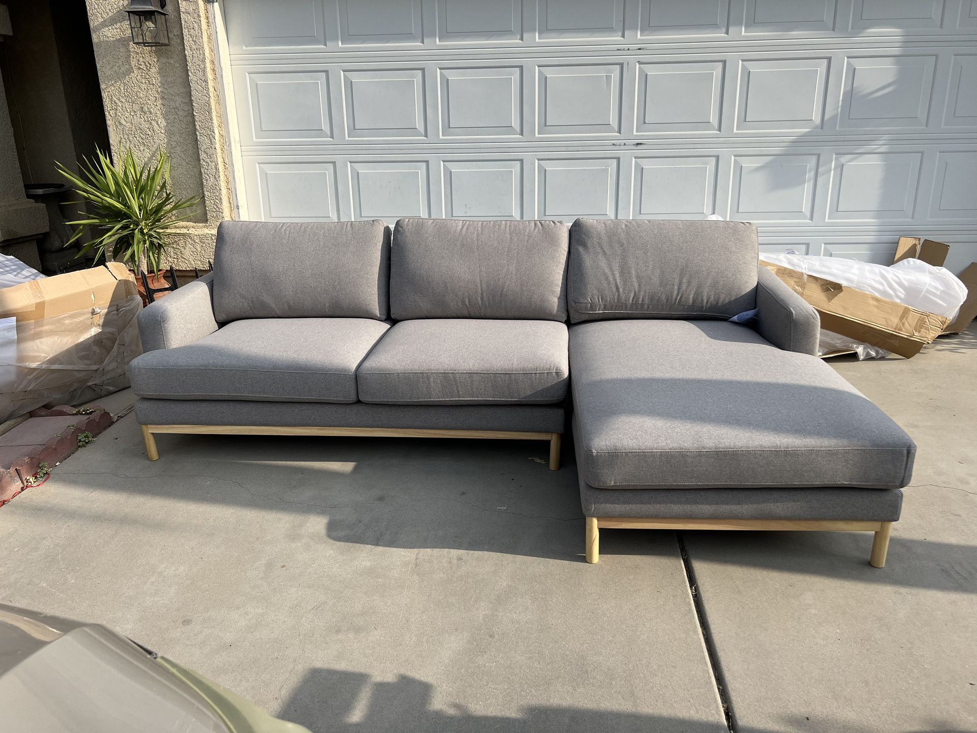 Brand New Mid Century Contemporary Style Sectional, Retails for Over $2700