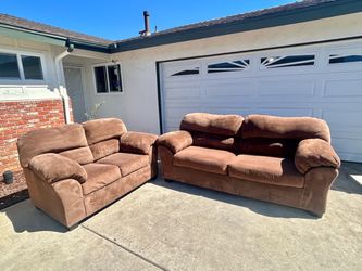 Couch and love seat sofa set