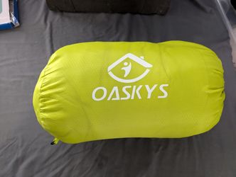 Oaskys Sleeping Bag Great Condition 